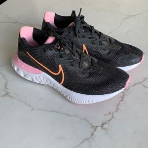 Nike Renew Women’s Running Shoes